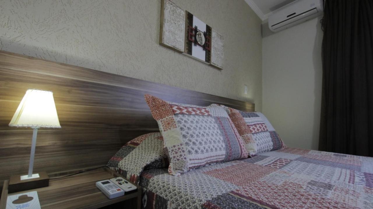 Beira Lago Palace Hotel Morrinhos  Екстериор снимка