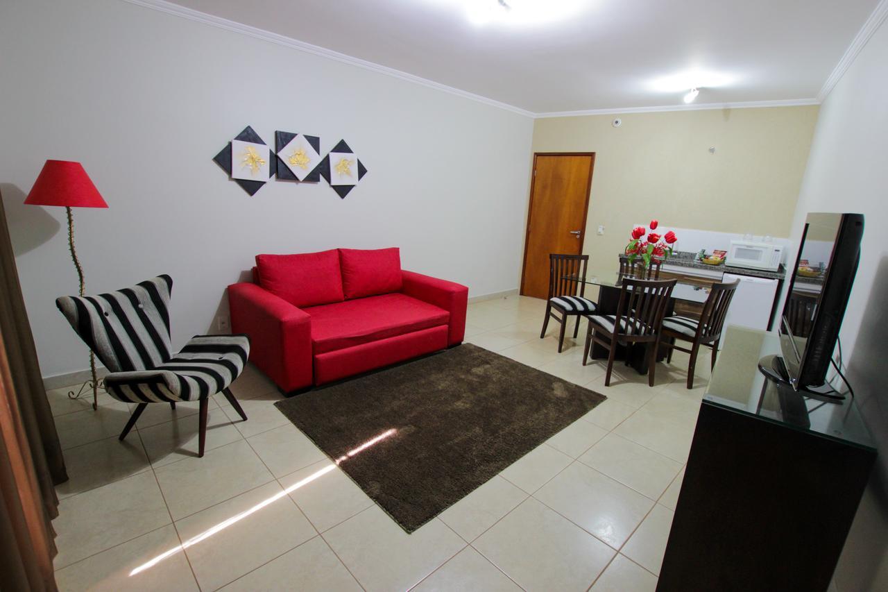 Beira Lago Palace Hotel Morrinhos  Екстериор снимка